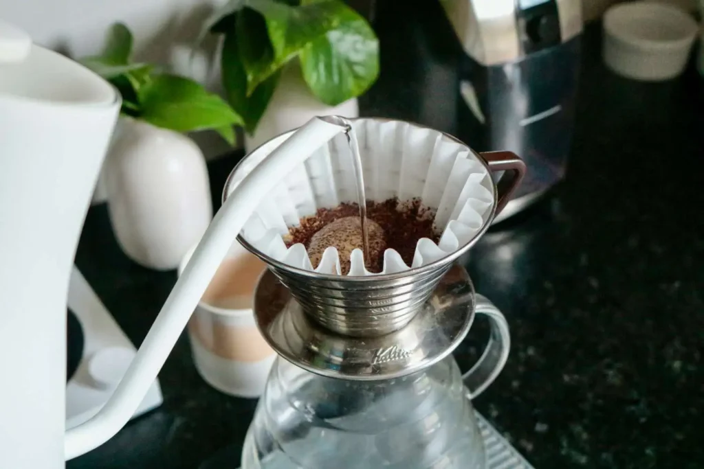 Kahve Gurmelerine Özel 15 Öneri: 2025'in En İyi Kahve Makineleri! 31 Kalita Wave Pour Over İnceleme