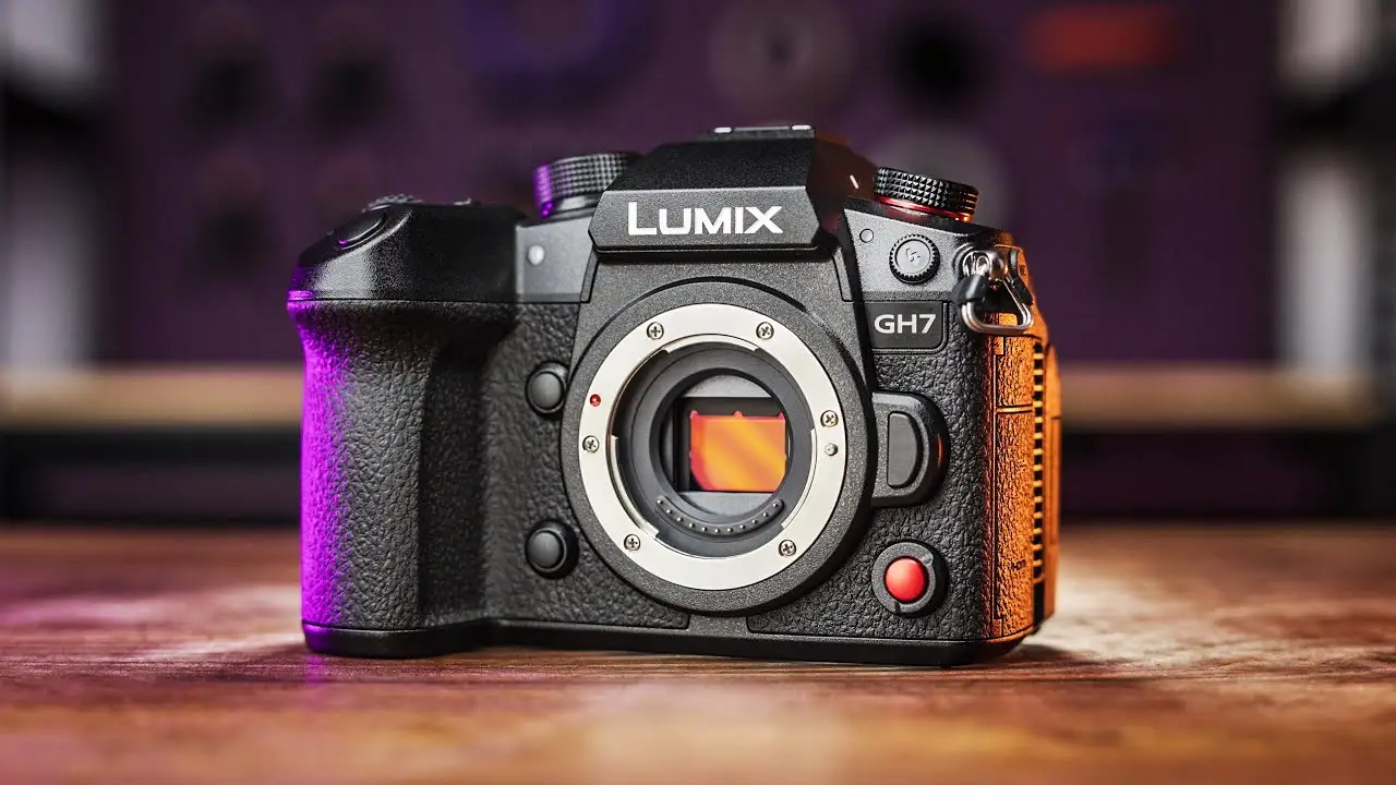Panasonic Lumix GH7