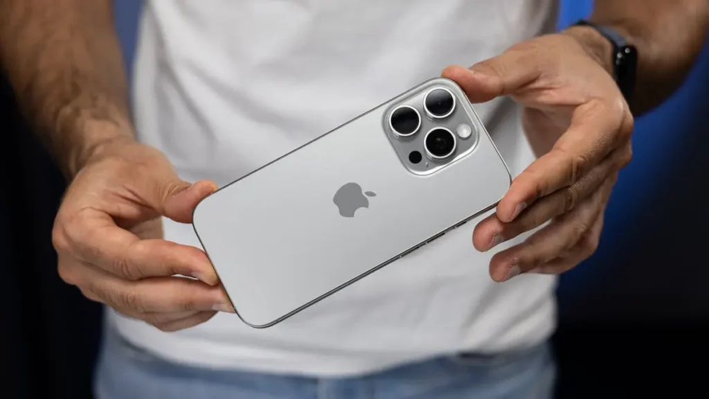 Kamerası En İyi Telefonlar 2025: Fotoğraf ve Video Çekmek İçin Tercih Edilebilecek En İyi Kameralı Telefonlar! 8 Apple iPhone 16 Pro - Kamera özellikleri